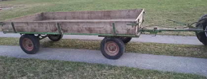 Traktor-Anhänger