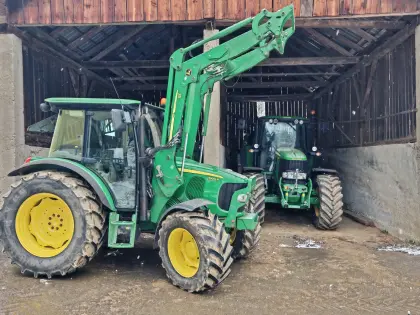 John Deere 5100 R