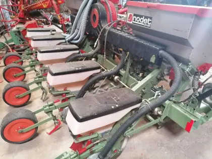 Einzelkornsämaschine Nodet Plater 2