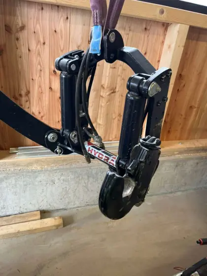 HYDRAC Fronthydraulik 2,5 t