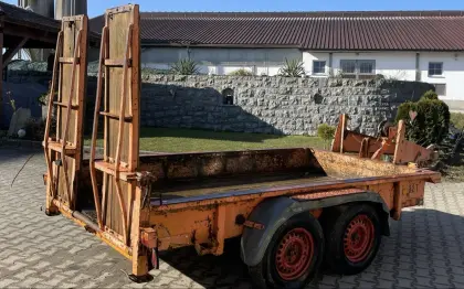 Tieflader für Bagger