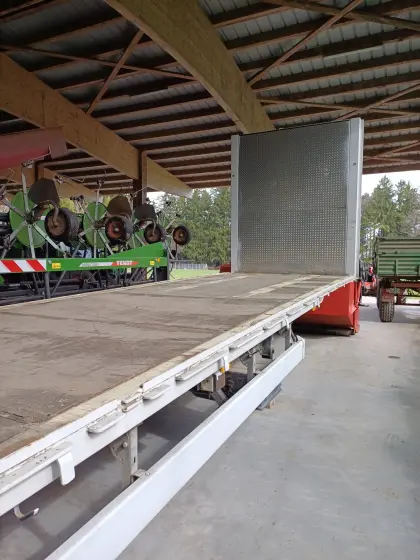 Sattelauflieger Zikun