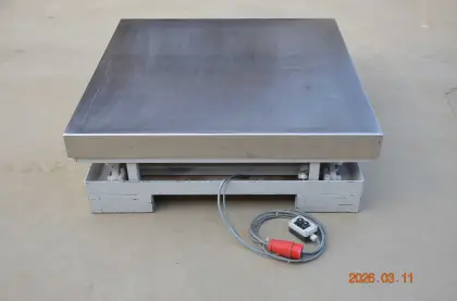 Hubtisch 2.000 kg Nirosta hydr.