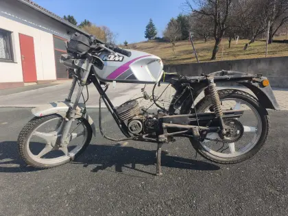 KTM Comet