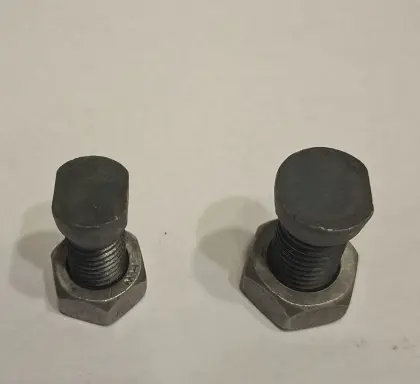 Schrauben für Pflug Verschleißteile