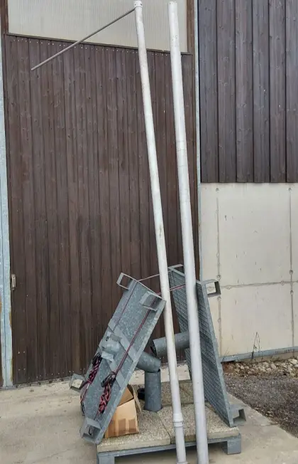 4x Fahnenmasten Flaggenmast mit Gestellen und Gewichten Fahnen