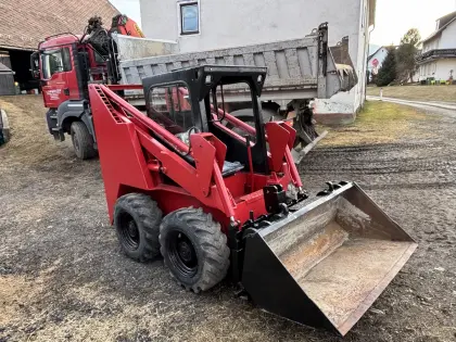 Kompaktlader HSI 1752