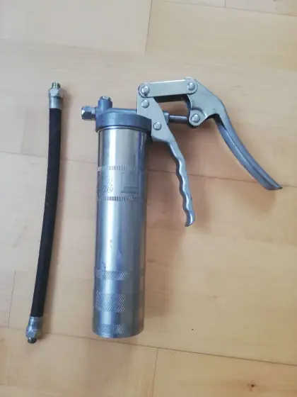 Mato Einhand-Fettpresse