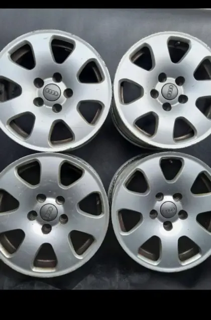 Audi orig. Felgen, Alufelgen 7x15, LK 5x112