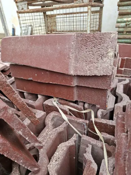 Verkaufe Bramac Ortgangsteine