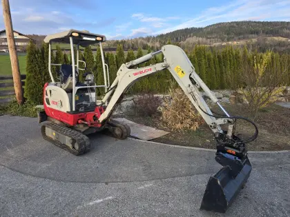 Takeuchi TB216
