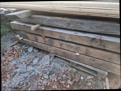 Altholz gehackt, Tramdecke