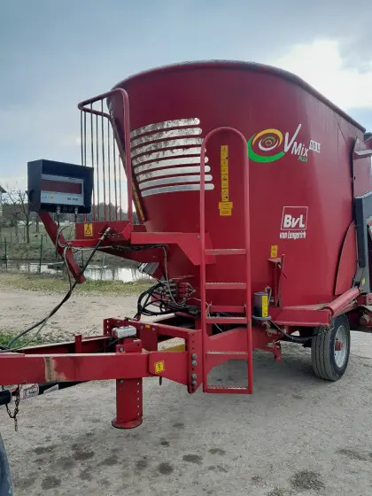 Futtermischwagen BVL V-Mix