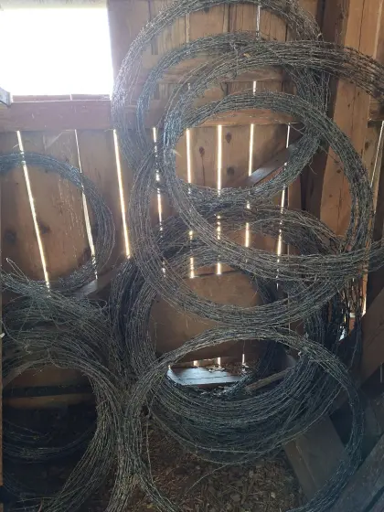 Stacheldraht zu vergeben