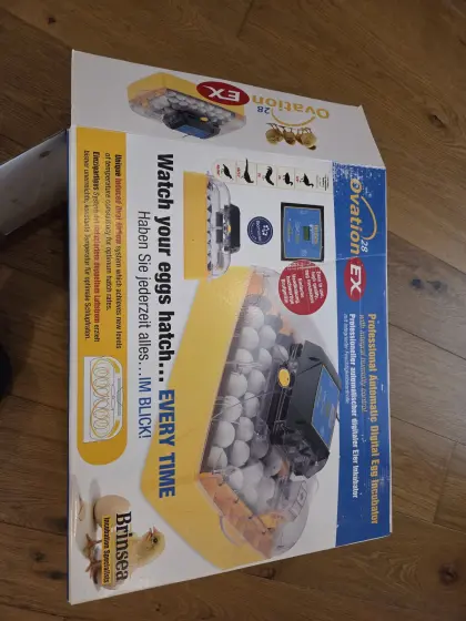 Brinsea Ovation 28 Ex Brutautomat