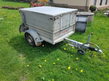 PKW-Anhänger gebremst Pongratz