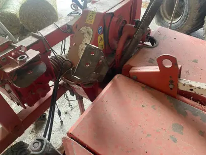 Kemper Champion C1200 Maishäcksler