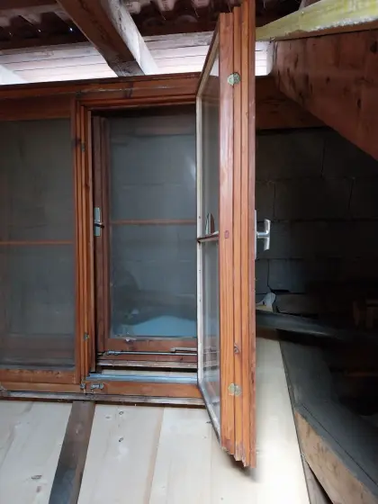 Kastenfenster mit Kippfunktion