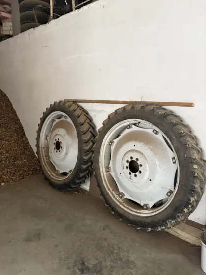 Kulturräder New Holland