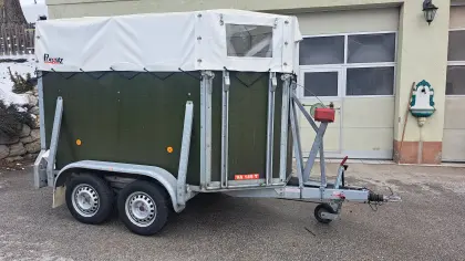 Pongratz Viehtransportanhänger