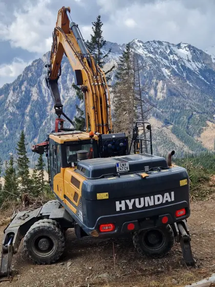 Baggerprozessor Hyundai HW210 x Timbernator TST60H 2017