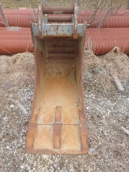 Tieflöffel 600 mm für 15 t Bagger