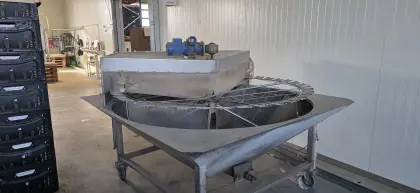 Waschmaschine für Radieschen (Rettich), diverses Gemüse