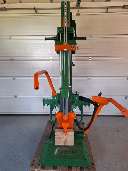 Verkaufe Holzspalter 18 t