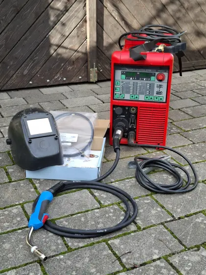 Fronius MIG MAG Schweißgerät TPS 2700 Plus