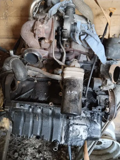 VW ACV Motor 2,5 TDI mit Turbolader ohne Einspritzpumpe