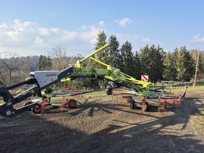 Seitenschwader, Schwader. Claas 1700 Twin