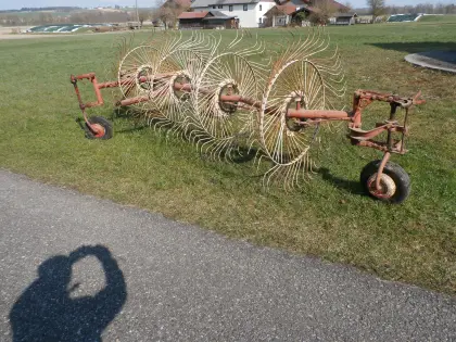 Heuspinne, Schwader, Heuwender, Sonnenrad