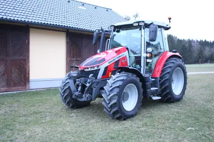 Massey Ferguson MF 5S.105 Dyna-4 Efficient
