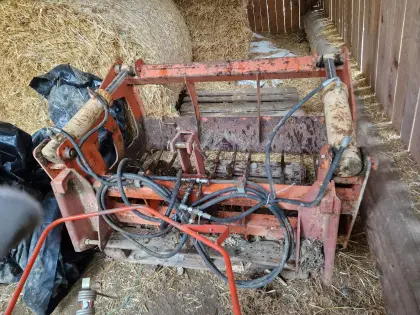 Silozange mit Dreipunkt und Hauerkonsole