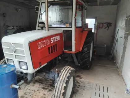 8070 Steyr Traktor