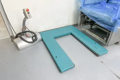 Scherenhubtisch "Ameise"