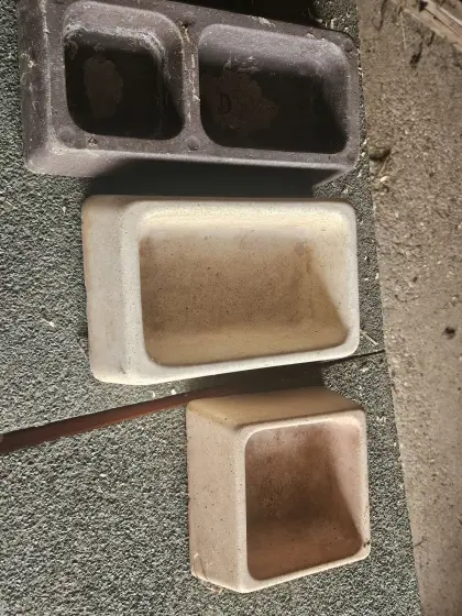 Futterschüssel, Trog