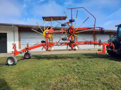 Pöttinger Doppelschwader TOP 651 Multitast