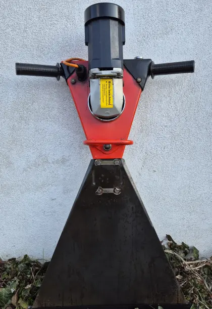 Silo und Heuschneider