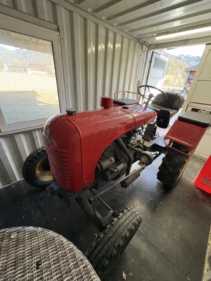 Steyr T84