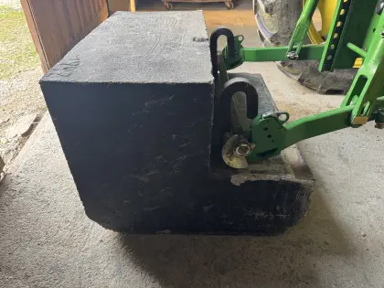 Traktor Frontgewicht