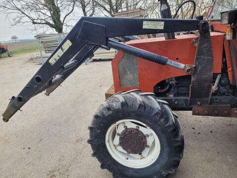 Frontlader Stoll für Fiat Traktor