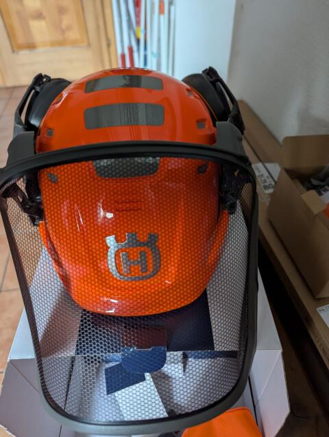 Helm Husqvarna Technical Forst