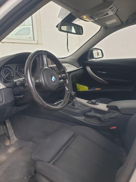 BMW 318d xDrive Touring F31