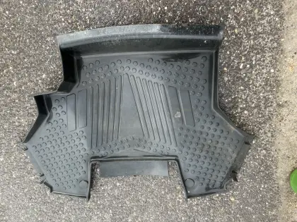 Bodenmatte Steyr Serie 9000 und 9100