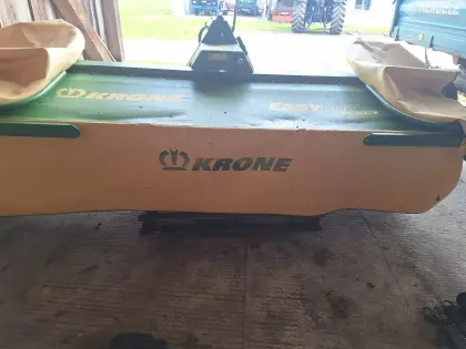 Verkaufe Krone Frontmähwerk F 320m