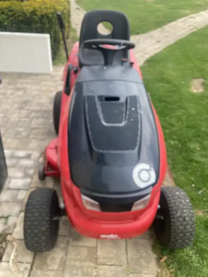 Rasentraktor T22 103.9 HDA V2 Limited Edition