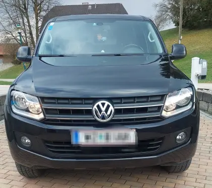 VW Amarok mit 180 PS Dieselmotor, 6-Gang-Schaltgetriebe