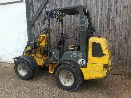 Weidemann 1280 Wacker Neuson WL 25