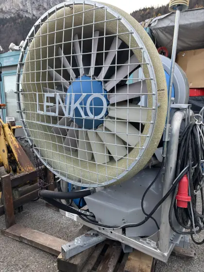 Schneekanone Lenko AT5